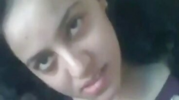 Bang වෙතින් අං කැරොල් ෆෙරර් සමඟ දිගු කකුල් වීඩියෝව!