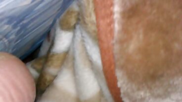 MYLF වෙතින් උද්‍යෝගිමත් Gia Gelato, Natasha Ianova, Natasha Starr සහ Sovereign Syre සමඟ Handjob වීඩියෝව