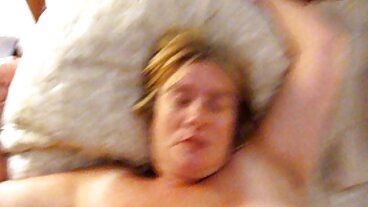 Jules Jordan වෙතින් උණුසුම් Kissa Sins සමඟ මිෂනාරි චිත්‍රපටය