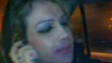 Brazzers වෙතින් අලංකාර Diamond Foxxx සහ Kendall Kross සමඟ අසභ්‍ය සිපගැනීම