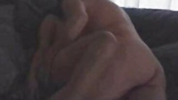 Dorcel Club වෙතින් අං සහිත Tina Kay සමඟ Blowjob කාමුක දර්ශන
