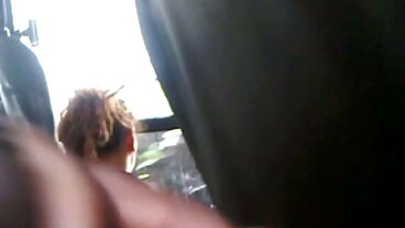 Team Skeet වෙතින් උණුසුම් Kenia Queen සමඟ ස්ථිර Ass ක්‍රියාව