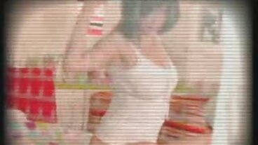 Smut Puppet වෙතින් ශිෂ්‍ය නායක Emily Kae සමඟ Doggystyle දර්ශනය