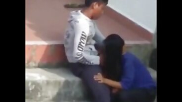 Blacked.Com වෙතින් සිත් ඇදගන්නා එල්සා ජීන් සමඟ අන්තර් වාර්ගික දර්ශනය