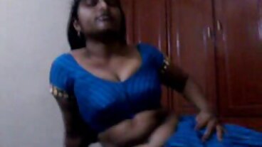 සරාගී හබ් වෙතින් අලංකාර චාලි රෙඩ්, මරීනා මායා සහ රෙනාටා ෆොක්ස් සමඟ මහලේ වීඩියෝව