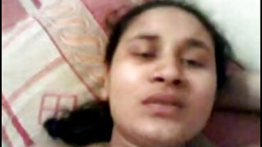 Scoreland වෙතින් අං සහිත ක්‍රිස්ටි ස්පාර්ක්ස් සමඟ ගව ගැහැණු ළමයා ලිංගිකව හැසිරීම