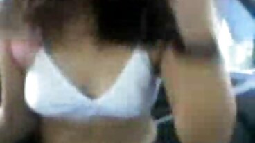 Naughty America වෙතින් පෙළඹෙන Gracie Gates සමඟ මුඛ ඉස්කුරුප්පු ඇණ