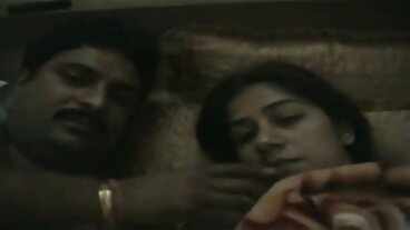 වැන්ක්ස් වෙතින් ප්‍රිෆෙක්ට් අරියානා සමඟ ස්වභාවික ටිට්ස් වීඩියෝව