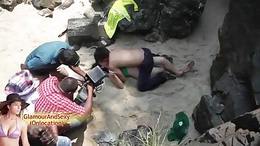 චෙරි පිම්ප්ස් වෙතින් අං මියා ටේලර් සමඟ යට ඇඳුම් ක්‍රියාව